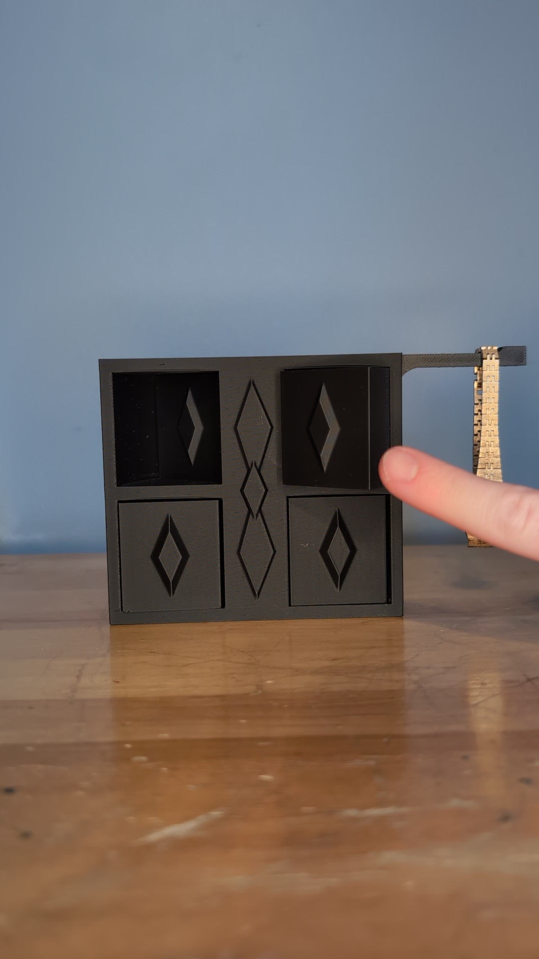 Kinetic Valet - Diamond