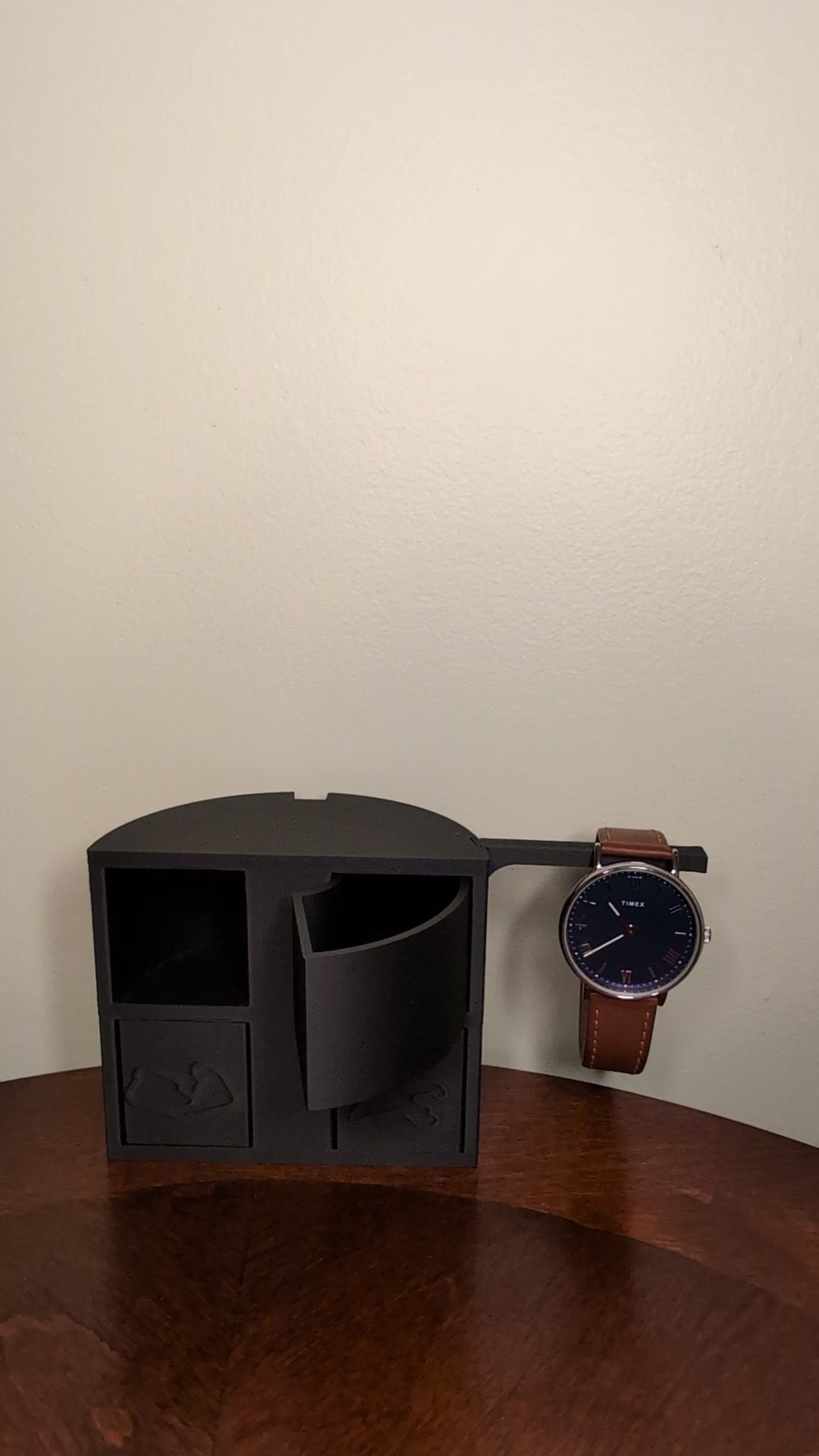 Kinetic Valet - Racetracks