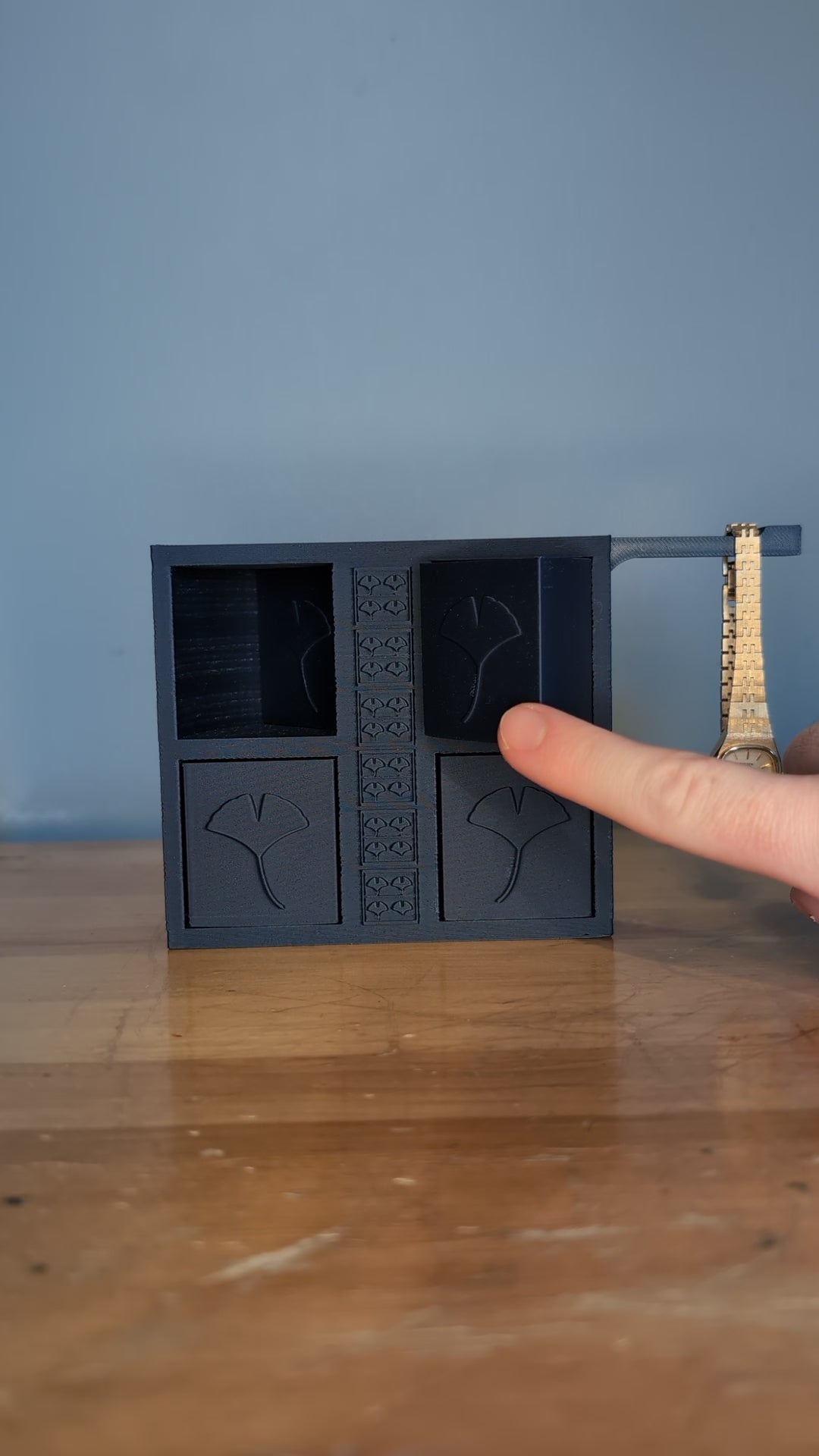 Motif Jewelry Organizer - Ginkgo