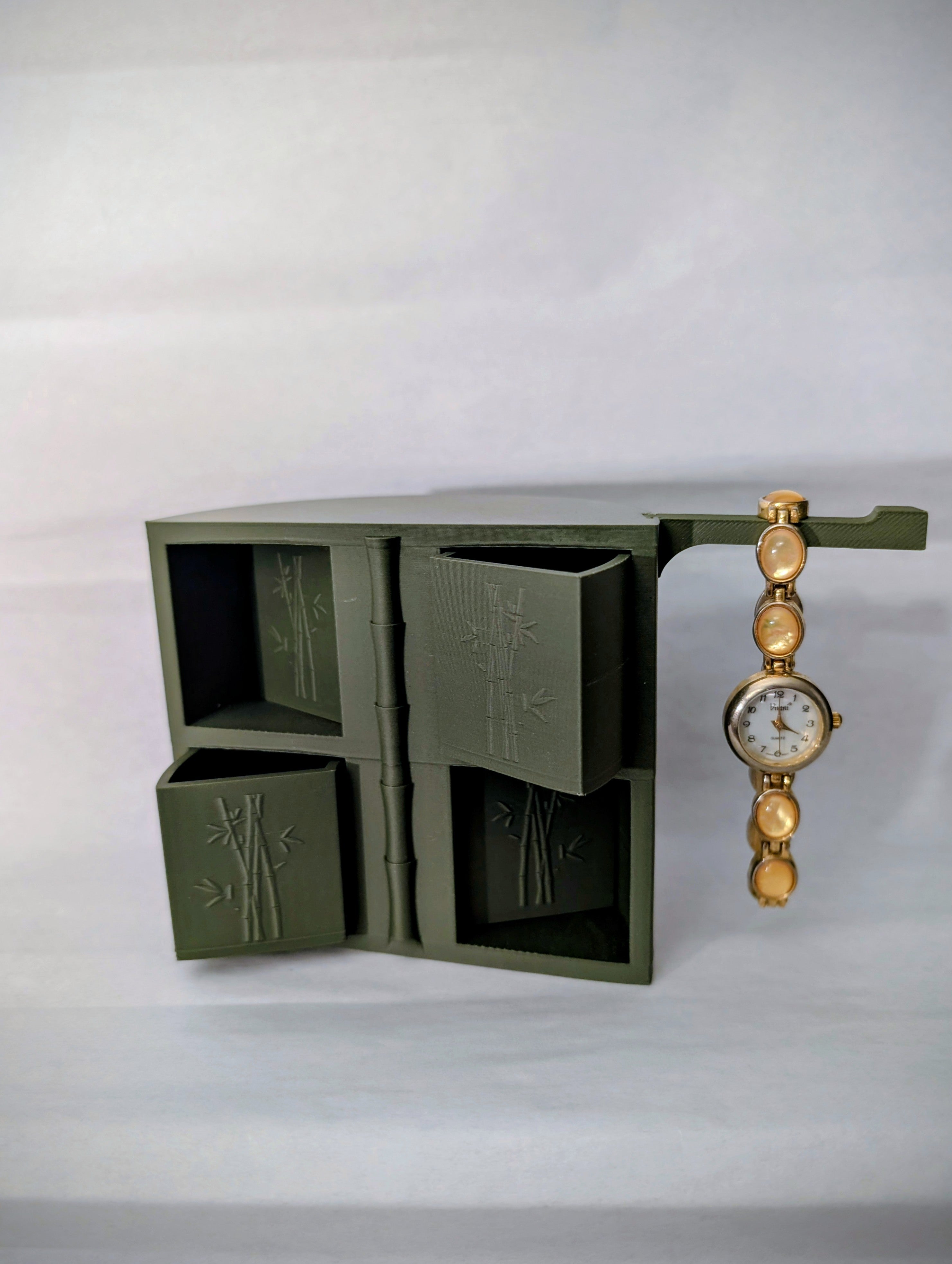 Motif Jewelry Organizer - Bamboo