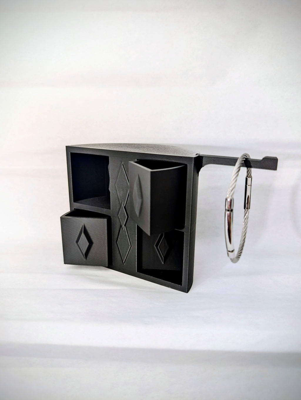 Kinetic Valet - Diamond