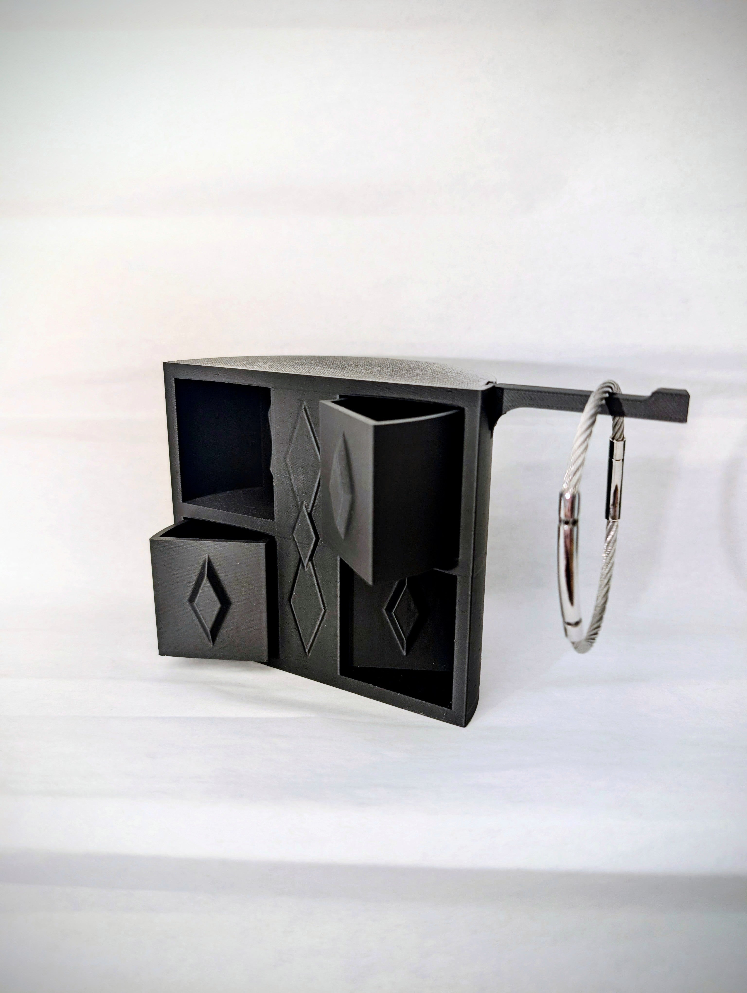 Kinetic Valet - Diamond